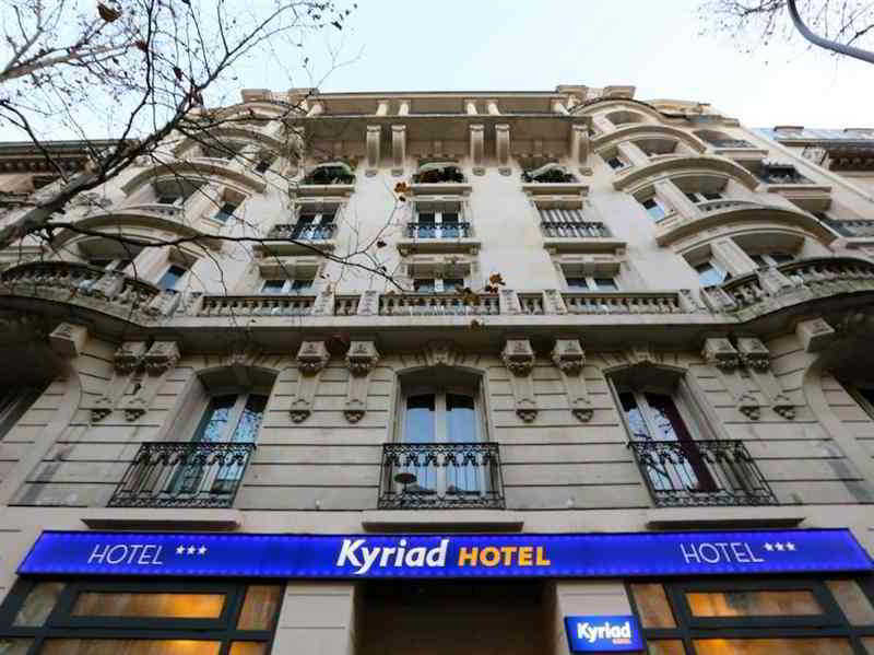 Kyriad Paris 18 - Porte De Clignancourt - Montmartre Exteriér fotografie